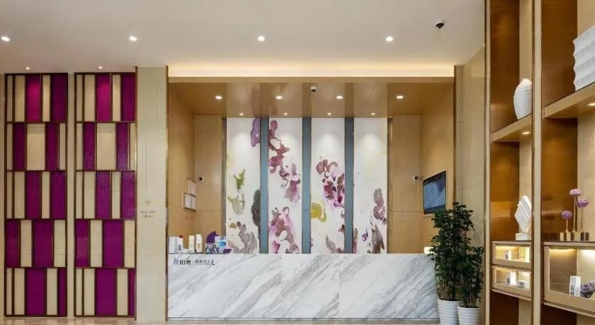 Lavande Hotel Shanwei Haifeng Fenghuang New City Tianhong Plaza