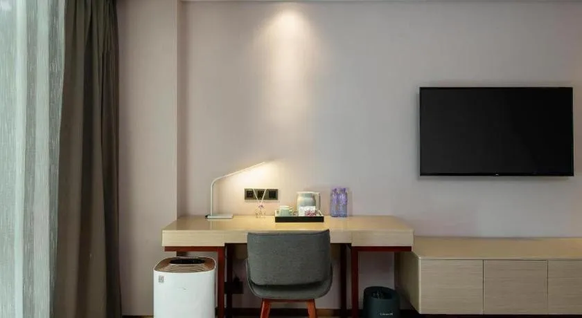 Lavande Hotel Shanwei Haifeng Fenghuang New City Tianhong Plaza