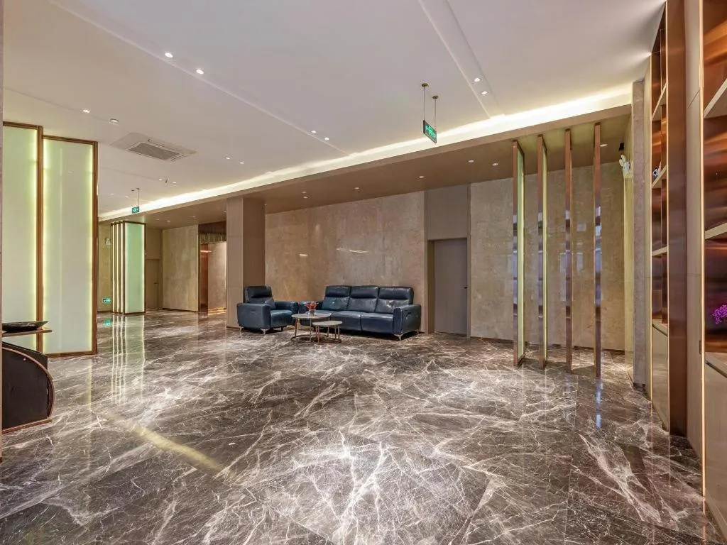 Lavande Hotel Pingnan Financial Investment Building