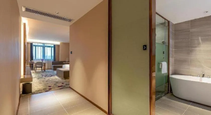 Lavande Hotel Pingnan Financial Investment Building