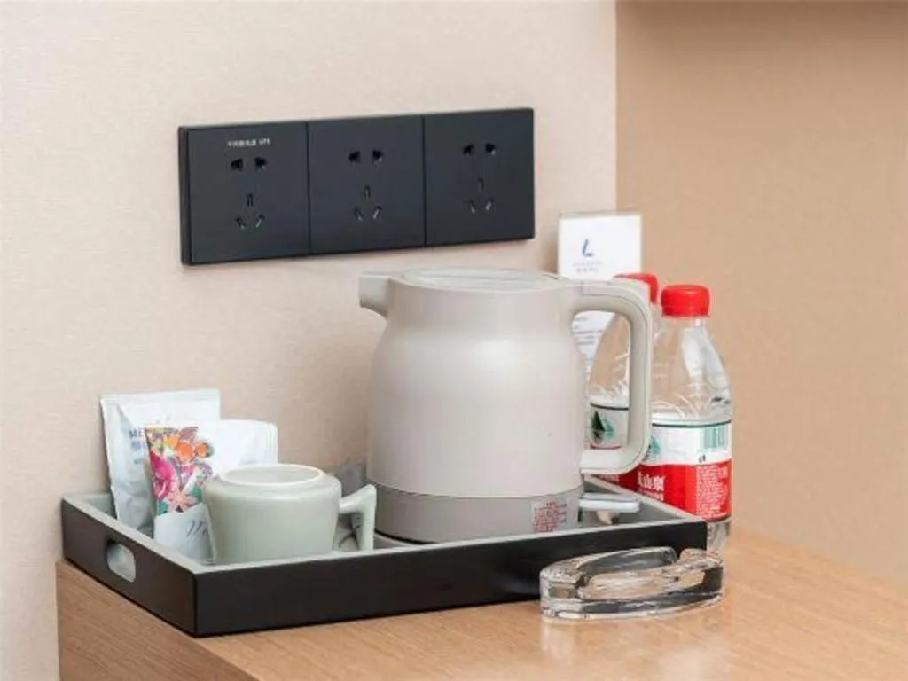 Lavande Hotel Foshan Shunde Daliang Qinghuiyuan Shihu Road