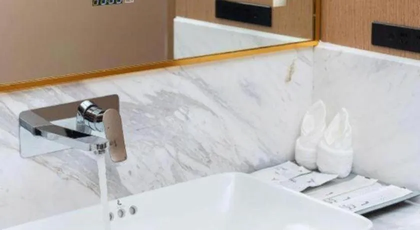 Lavande Hotel Foshan Shunde Daliang Qinghuiyuan Shihu Road