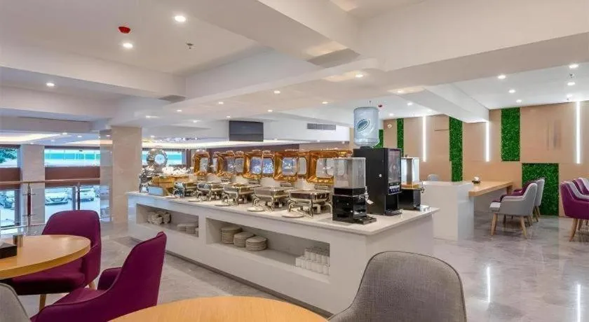 Lavande Hotel Foshan Shunde Daliang Qinghuiyuan Shihu Road