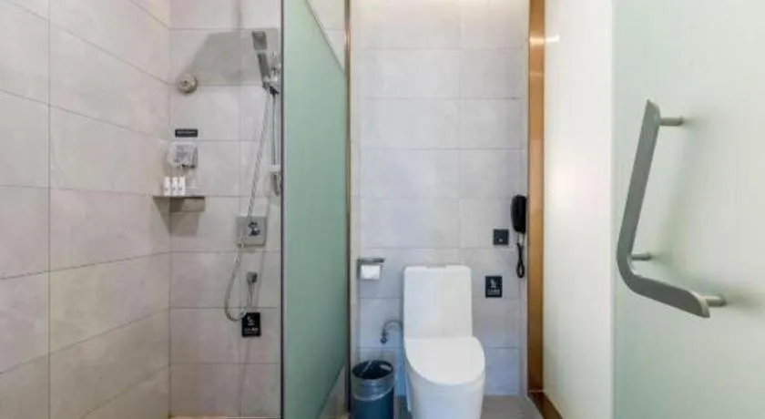 Lavande Hotel Foshan Shunde Daliang Qinghuiyuan Shihu Road