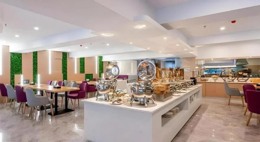 Lavande Hotel Foshan Shunde Daliang Qinghuiyuan Shihu Road