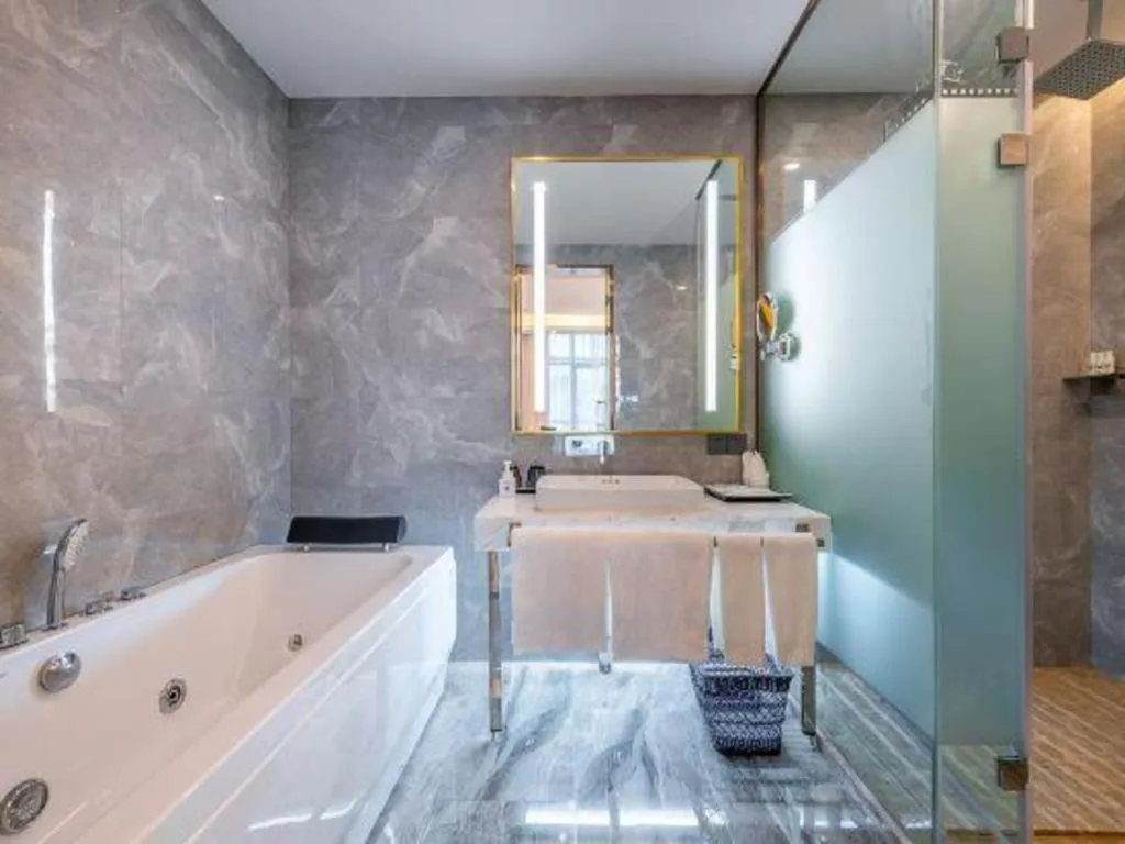 Lavande Hotel Foshan Shunde Daliang Qinghuiyuan Shihu Road