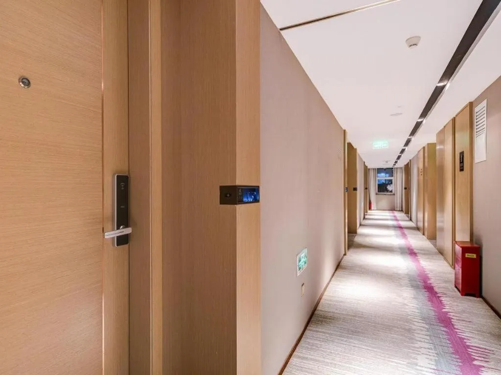 Lavande Hotel Xi'an Zhonglou Dachashi Metro Station