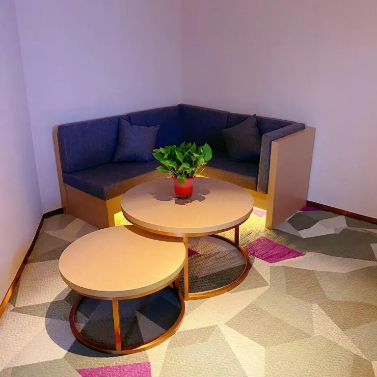 Lavande Hotel Xi'an Zhonglou Dachashi Metro Station