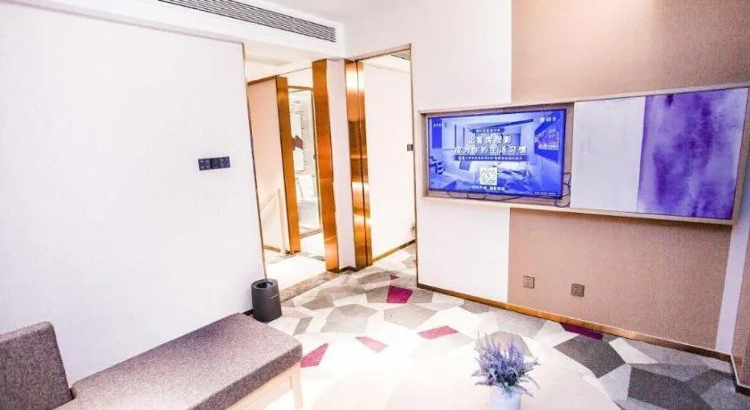 Lavande Hotel Xi'an Zhonglou Dachashi Metro Station