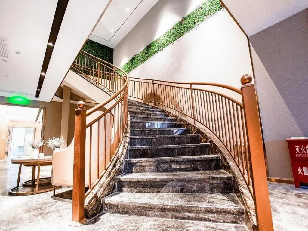 Lavande Hotel Xi'an Zhonglou Dachashi Metro Station