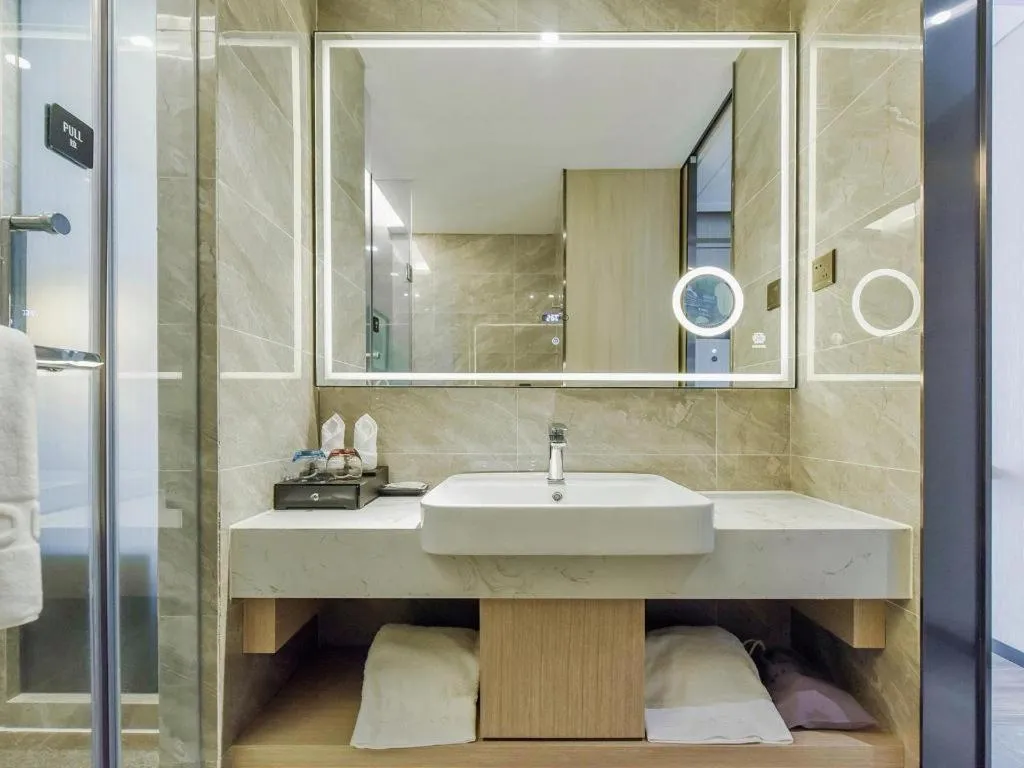 Lavande Hotel Nanchong Xihua Shida