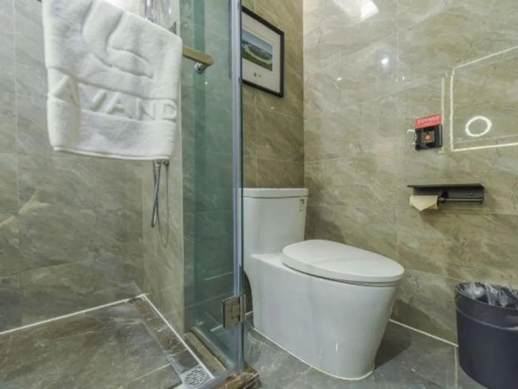 Lavande Hotel Nanchong Xihua Shida