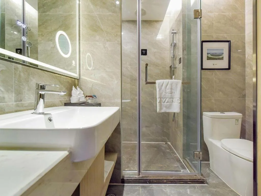 Lavande Hotel Nanchong Xihua Shida