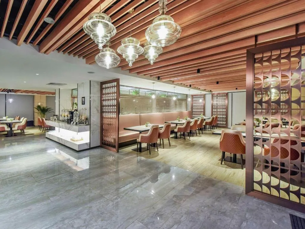 Lavande Hotel Nanchong Xihua Shida