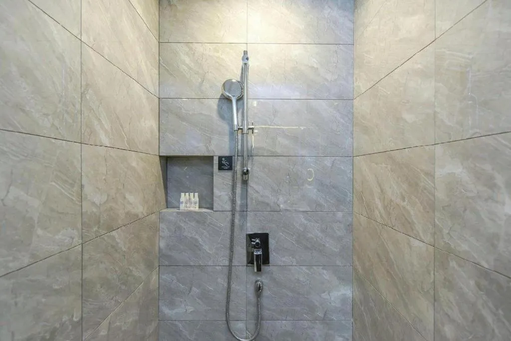 Lavande Hotel Nanchong Xihua Shida