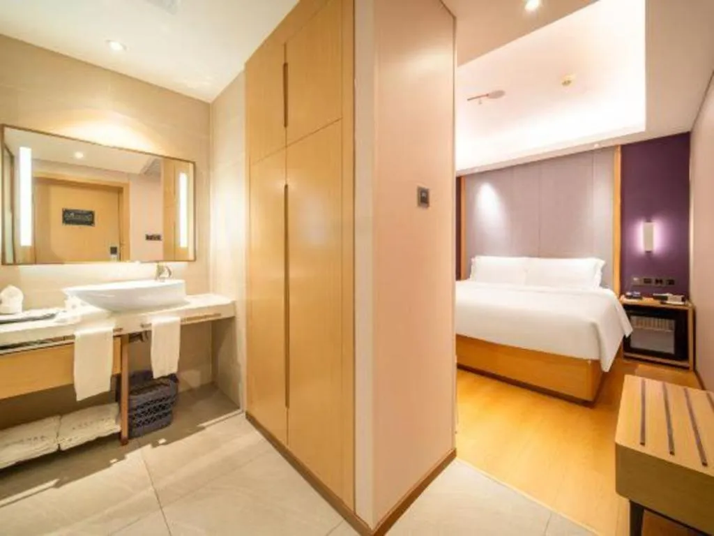 Bed in Lavande Hotel Guangzhou Zoo Huanghuagang Metro Station