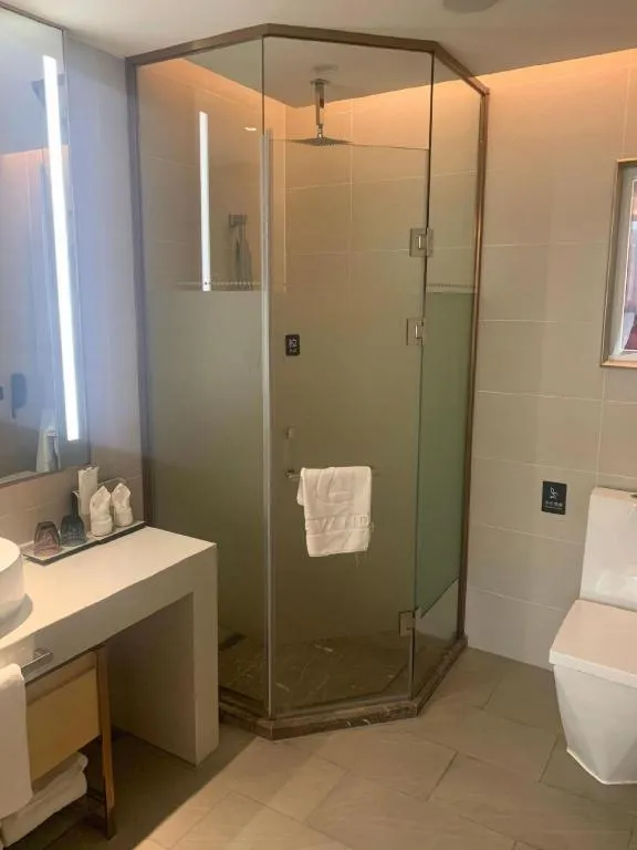 Lavande Hotel Shenzhen Jingtian Metro Station