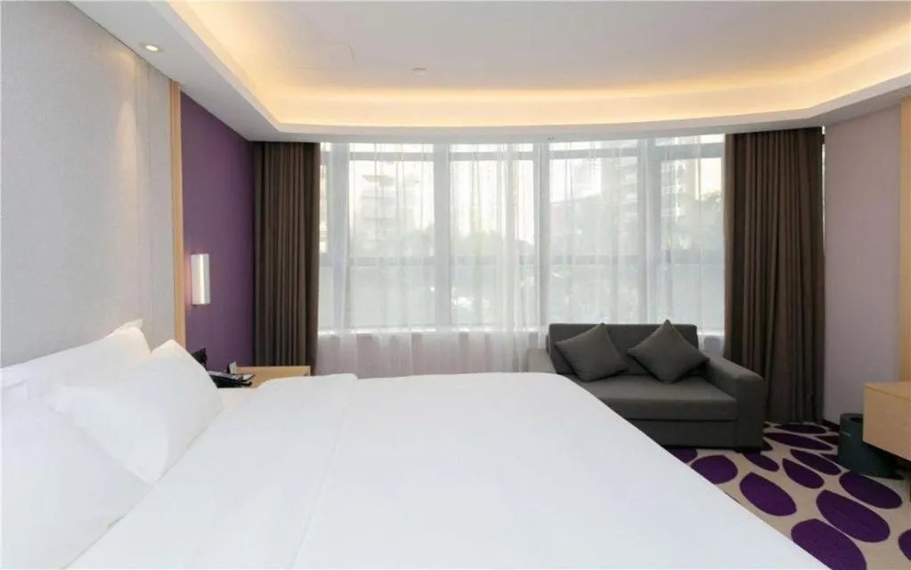 Bed in Lavande Hotel Shenzhen Jingtian Metro Station