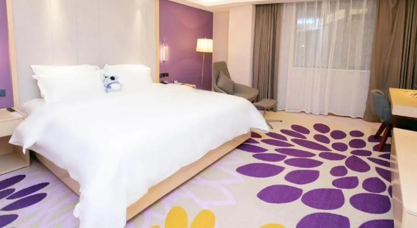 Bed in Lavande Hotel Shenzhen Jingtian Metro Station