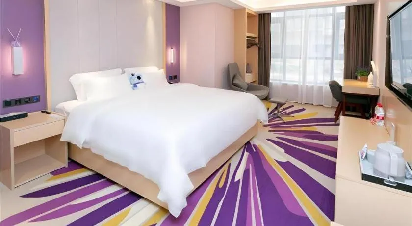 Bed in Lavande Hotel Shenzhen Jingtian Metro Station
