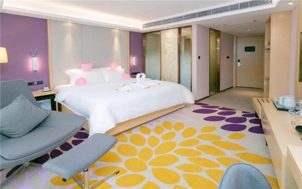 Bed in Lavande Hotel Shenzhen Jingtian Metro Station