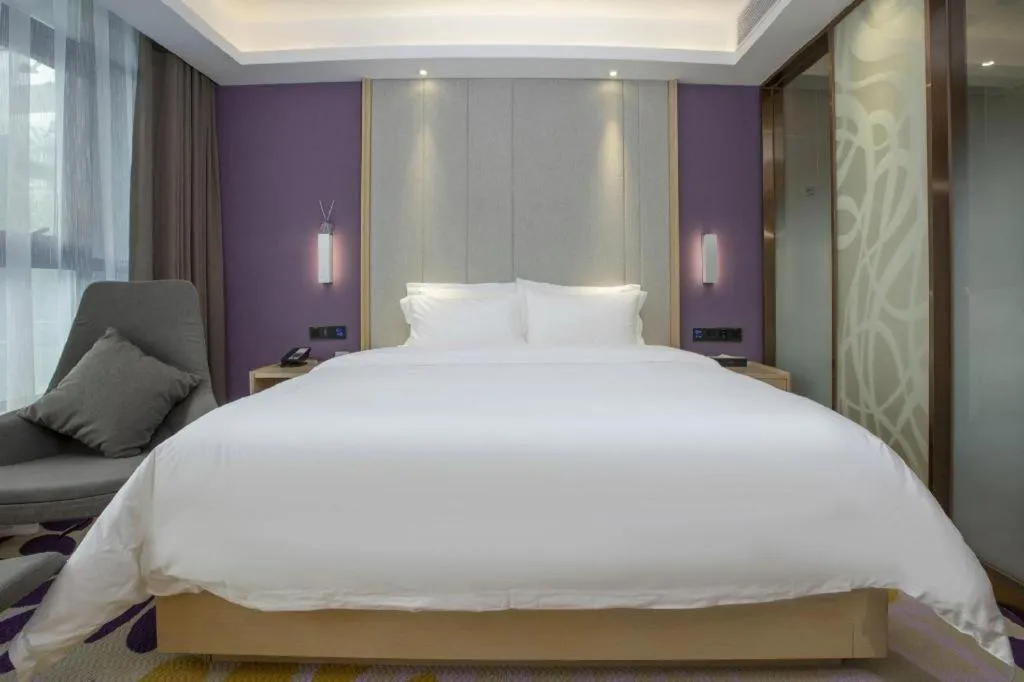 Bed in Lavande Hotel Shenzhen Jingtian Metro Station