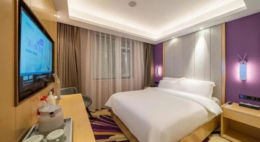 Bed in Lavande Hotel Shenzhen Jingtian Metro Station
