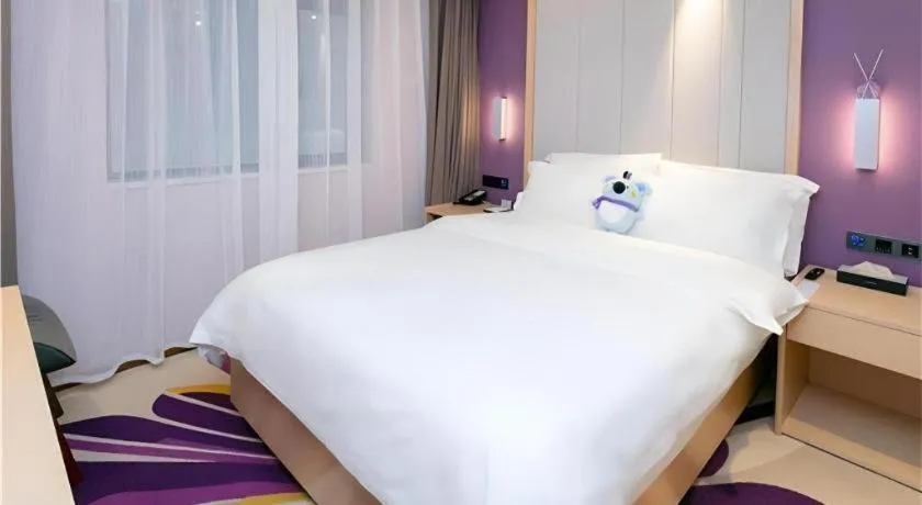Bed in Lavande Hotel Shenzhen Jingtian Metro Station