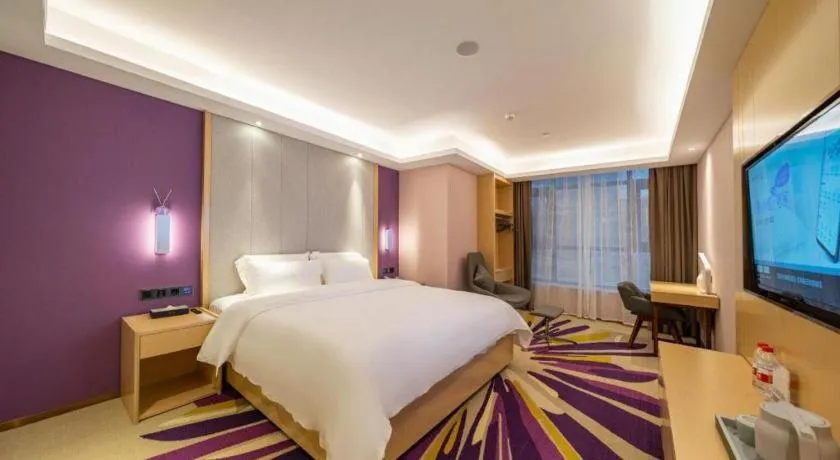 Bed in Lavande Hotel Shenzhen Jingtian Metro Station