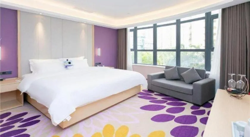 Bed in Lavande Hotel Shenzhen Jingtian Metro Station