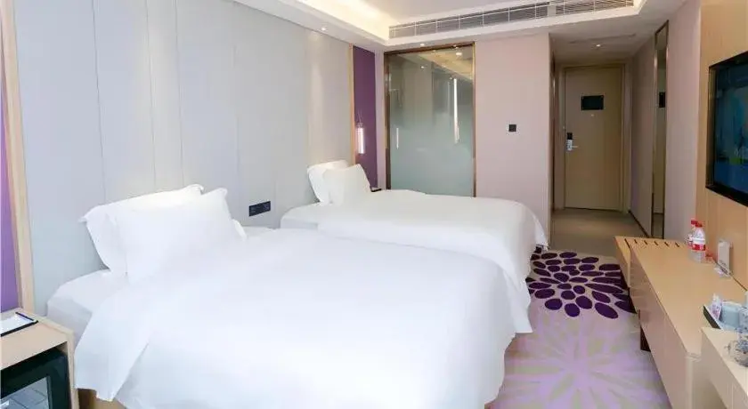 Bed in Lavande Hotel Shenzhen Jingtian Metro Station Bed in Lavande Hotel Shenzhen Jingtian Metro Station