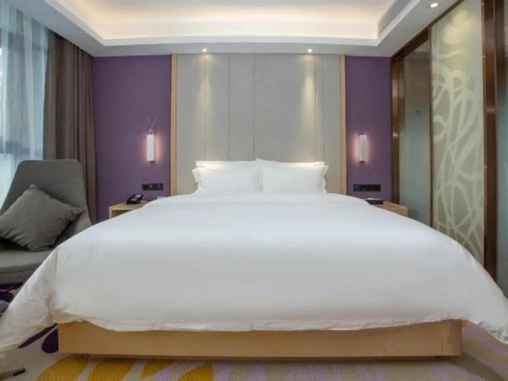 Bed in Lavande Hotel Shenzhen Jingtian Metro Station