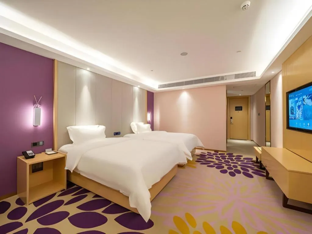 Bed in Lavande Hotel Shenzhen Jingtian Metro Station