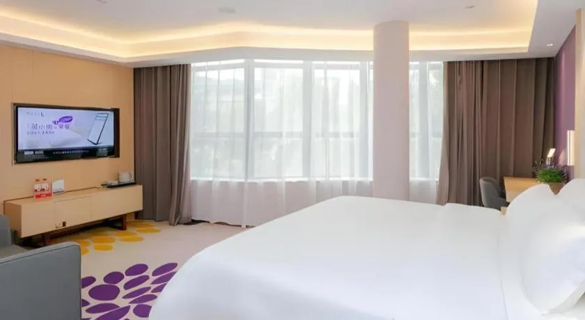 Bed in Lavande Hotel Shenzhen Jingtian Metro Station