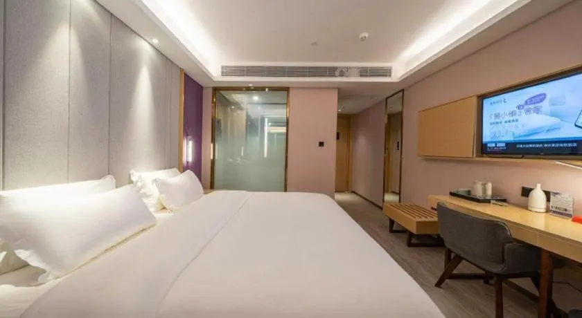Bed in Lavande Hotel Shenzhen Jingtian Metro Station