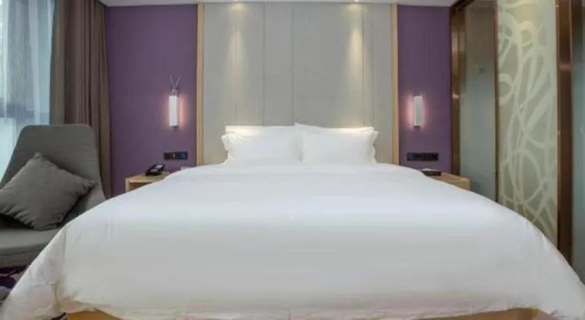 Bed in Lavande Hotel Shenzhen Jingtian Metro Station