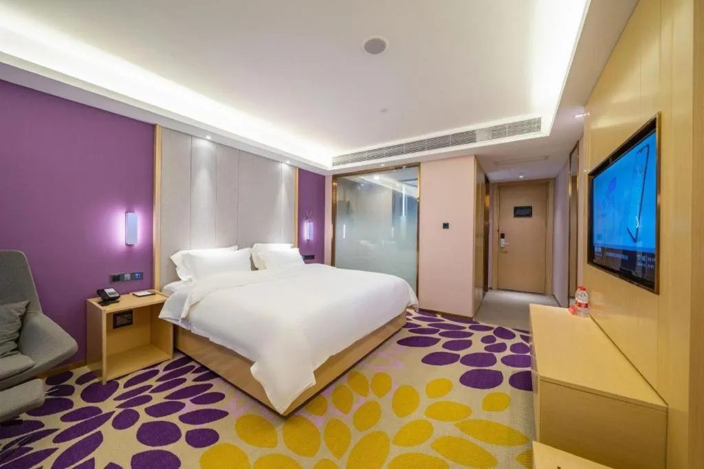 Bed in Lavande Hotel Shenzhen Jingtian Metro Station