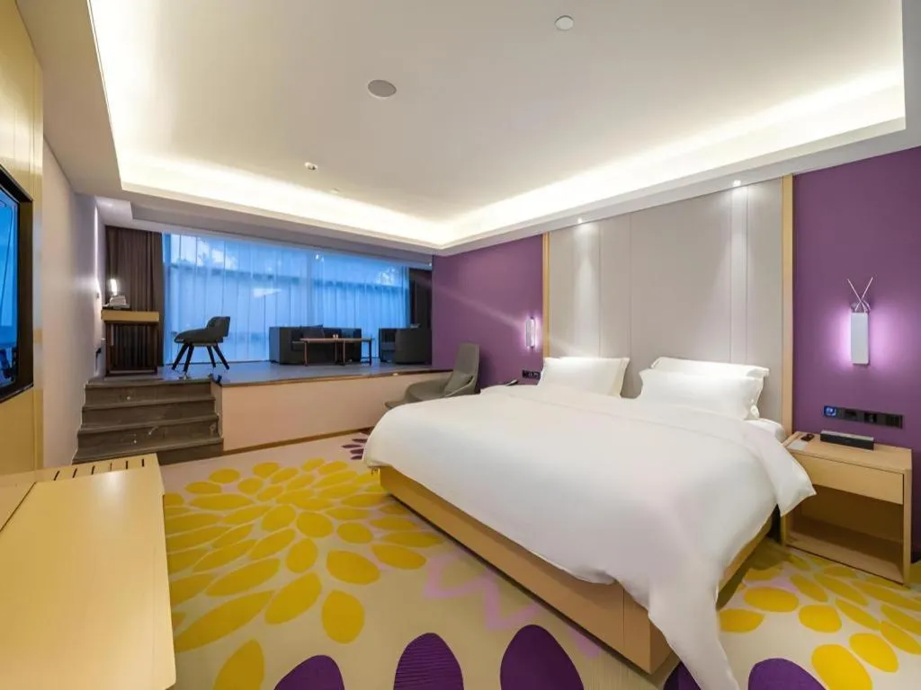 Bed in Lavande Hotel Shenzhen Jingtian Metro Station