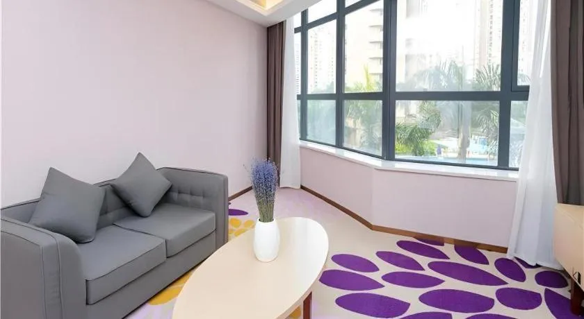 Lavande Hotel Shenzhen Jingtian Metro Station