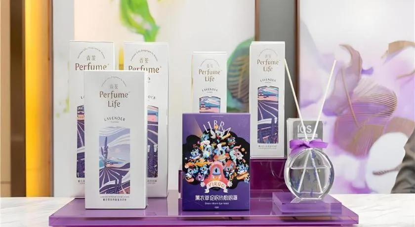 Lavande Hotel Shenzhen Jingtian Metro Station