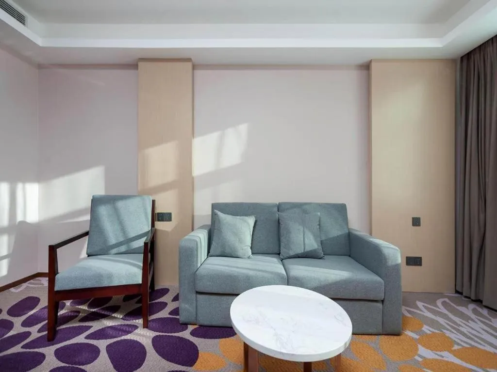 Lavande Hotel Beijing Huairou Yanqi Science City