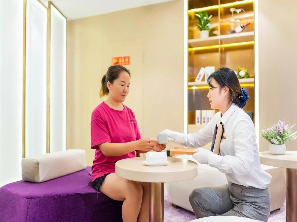 Lavande Hotel Beijing Huairou Yanqi Science City