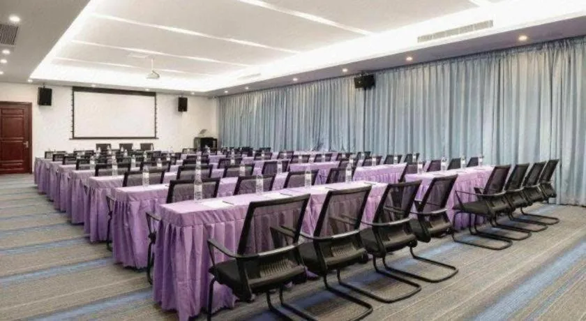 Lavande Hotel Zhongshan Xiaolan Taifeng