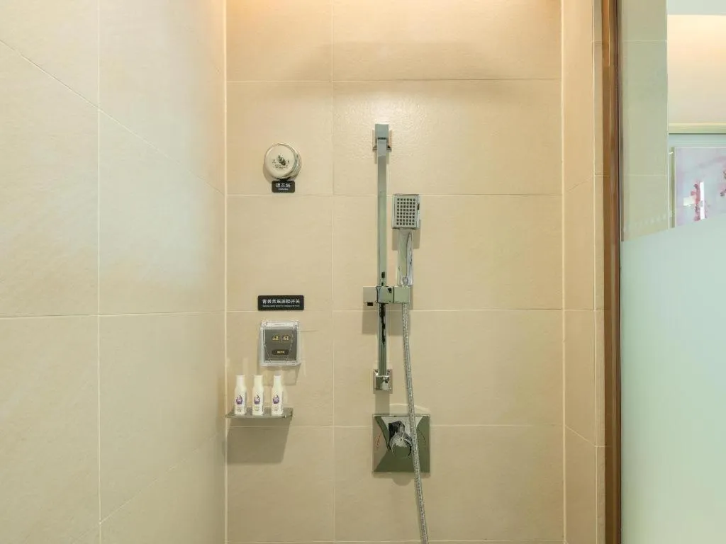 Lavande Hotel Zhongshan Xiaolan Taifeng