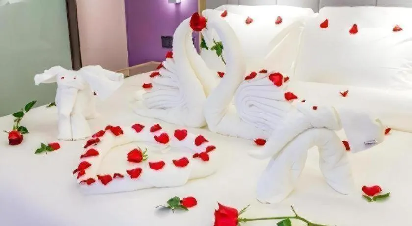 Bed in Lavande Hotel Huizhou Shiwan