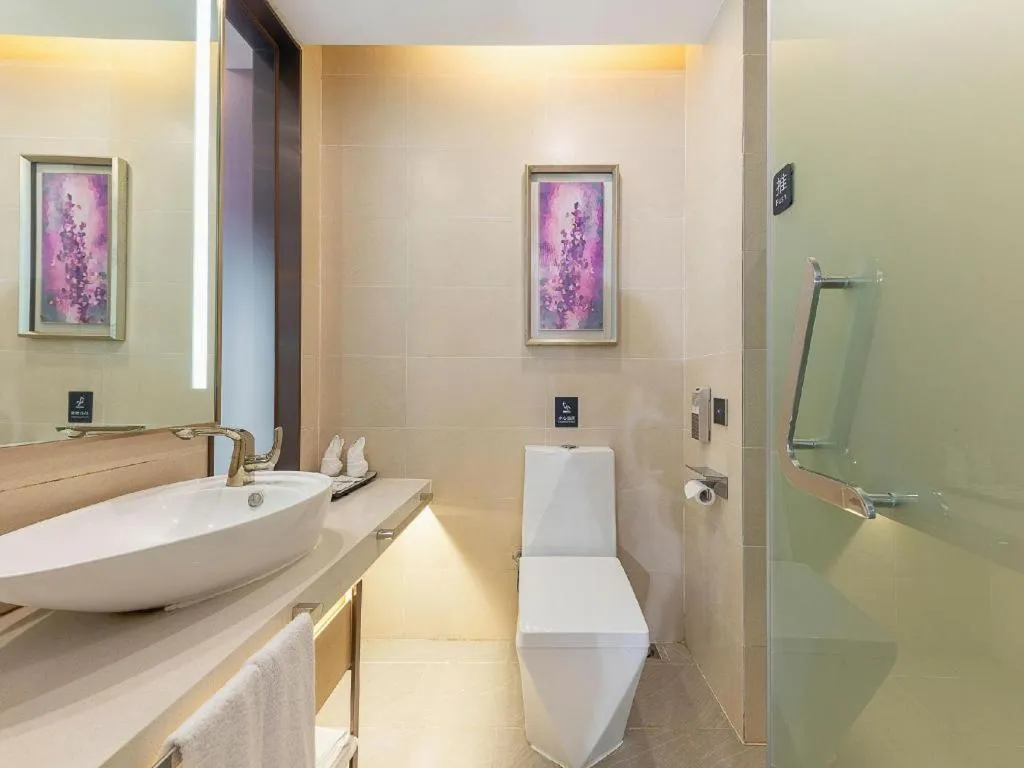 Lavande Hotel Huizhou Shiwan