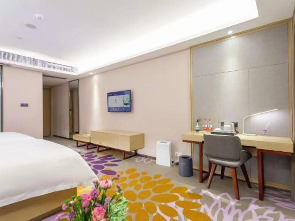 Bed in Lavande Hotel Huizhou Shiwan