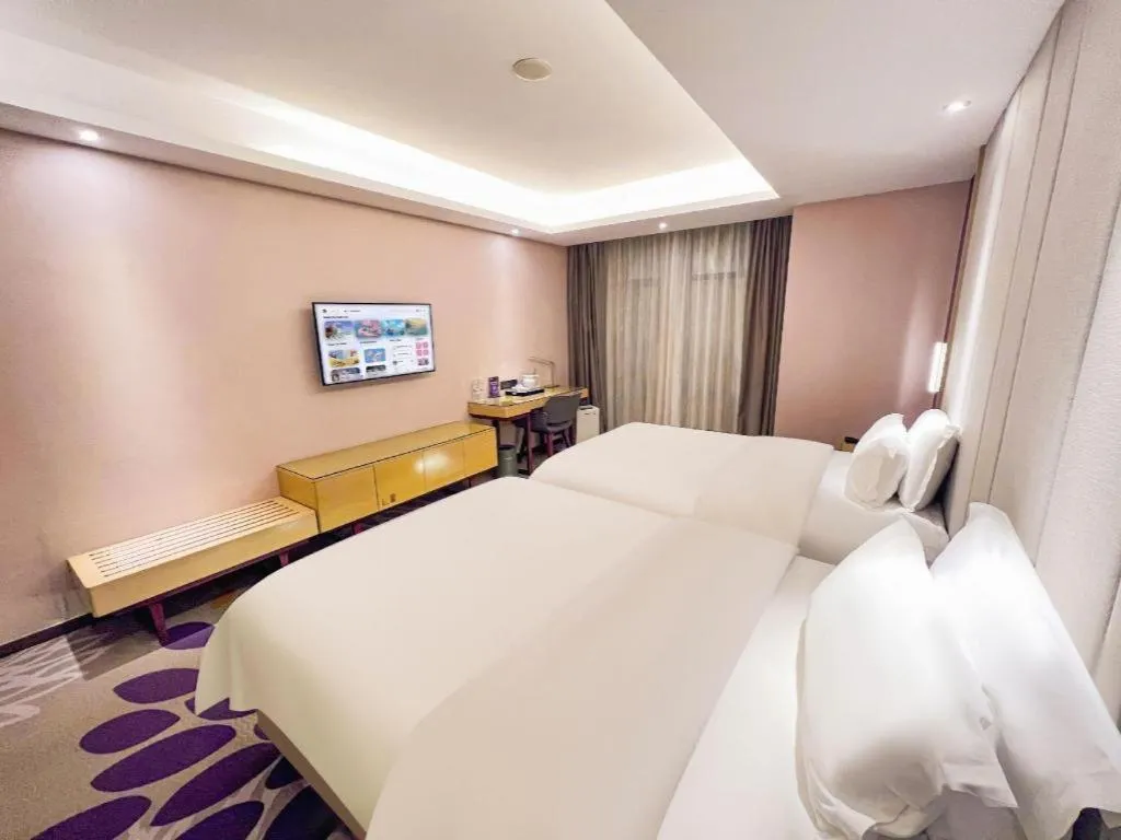 Bed in Lavande Hotel Huizhou Shiwan
