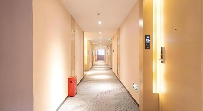 Lavande Hotel Huizhou Shiwan