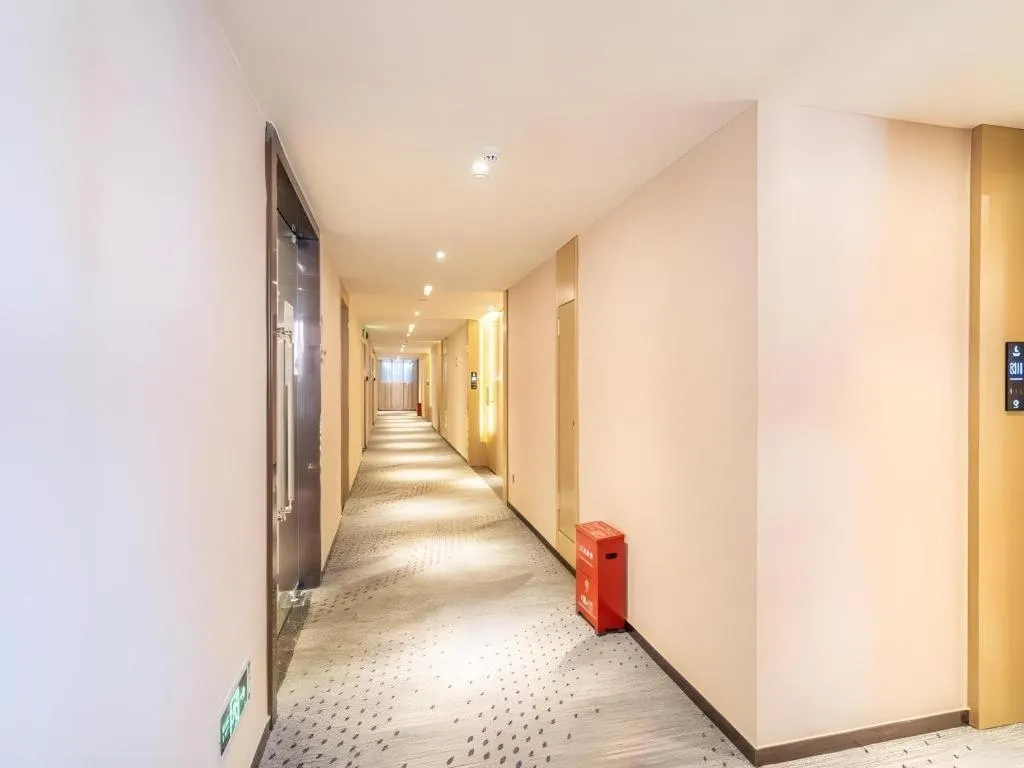 Lavande Hotel Huizhou Shiwan